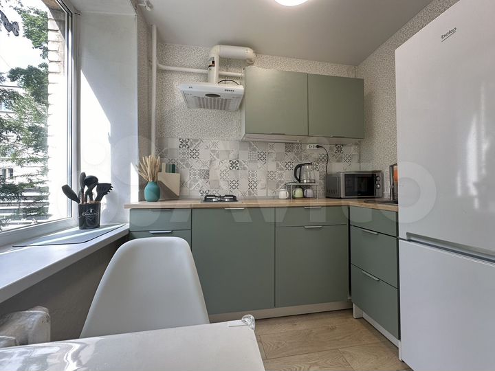 2-к. квартира, 42,4 м², 2/5 эт.