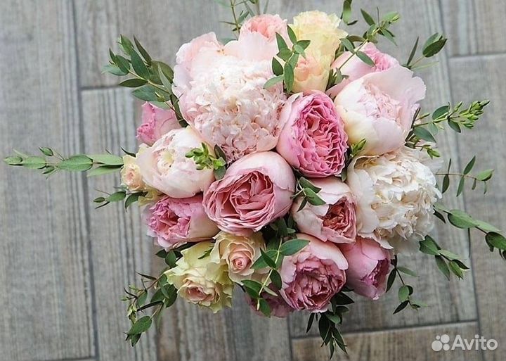 Пионы и пионовидные розы