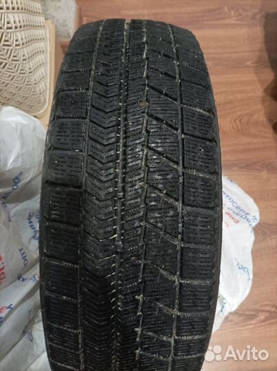 Bridgestone Blizzak VRX 175/65 R15