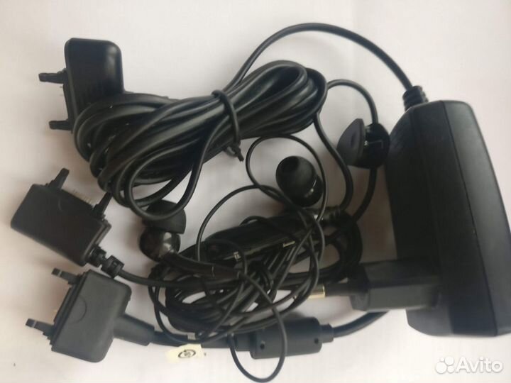 Зарядки, наушники