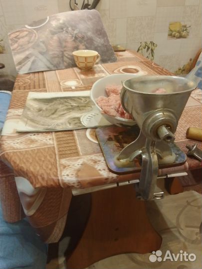 Мясорубка ручная