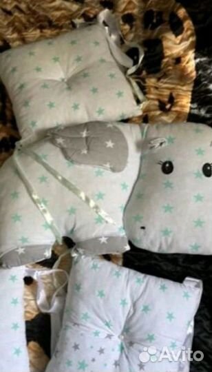 Бортики в кроватку