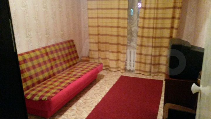 Комната 11 м² в 2-к., 1/9 эт.