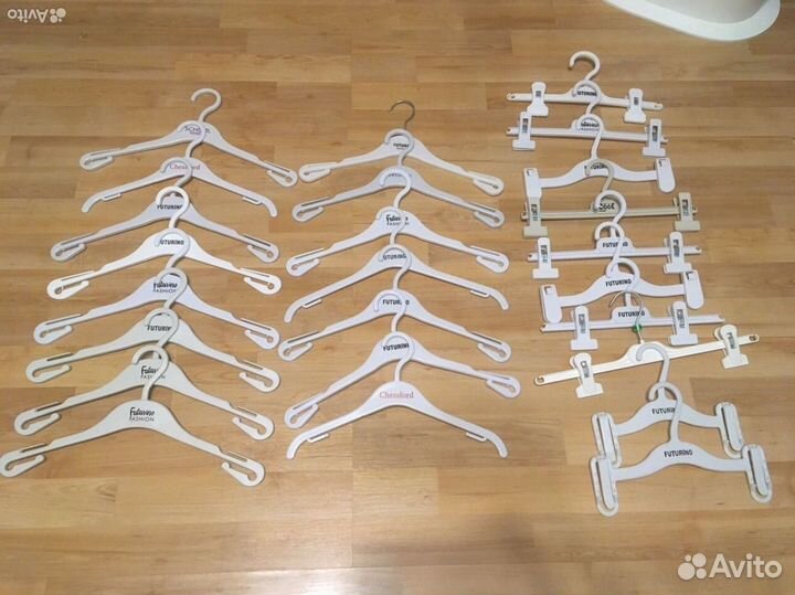 Вешалки плечики детские