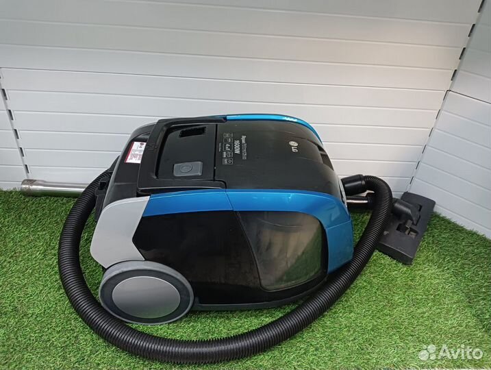 Пылесос LG VK99161NAU (З)