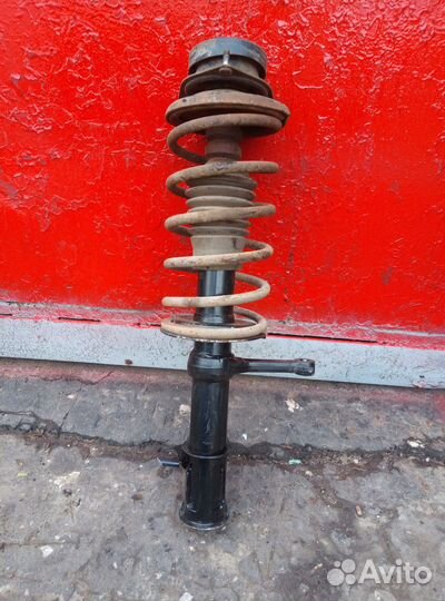 Амортизационная стойка ваз 2107, 2109, 2110, 2114