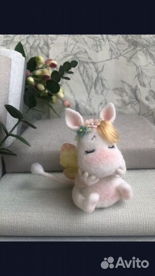 Игрушка из шерсти Влюбленный муми