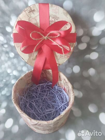 Коробка подарочная круглая