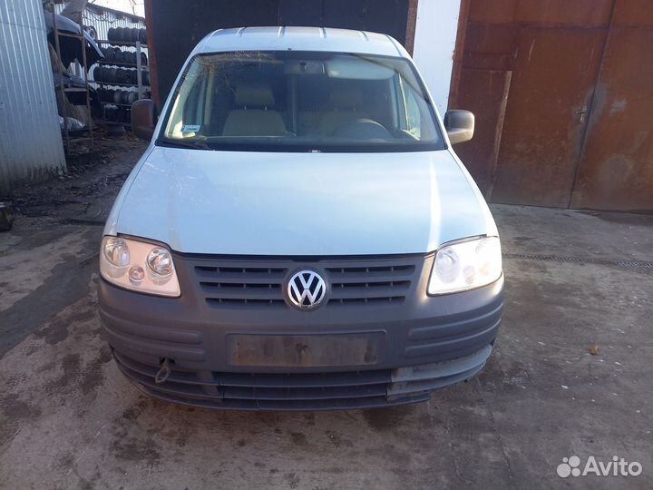 На разбор фольцваген кадди 2006г 2.0 SDI диз
