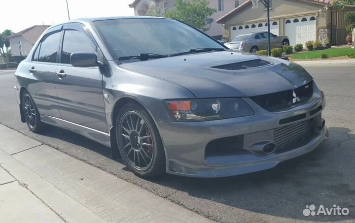 Губа MR на Mitsubishi Lancer evo 9