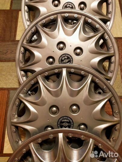 Колпак колеса R-15 серый принц