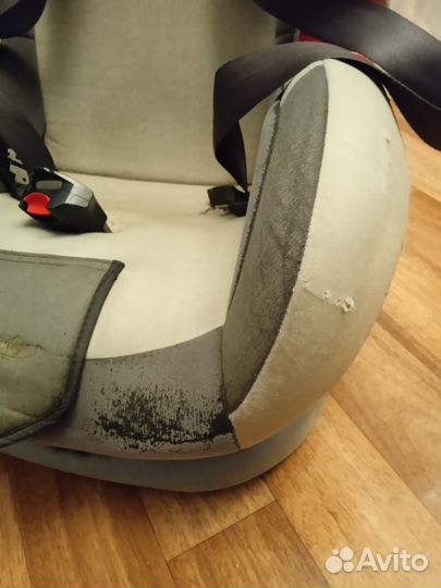 Детское автомобильное кресло от 0 до 25 кг