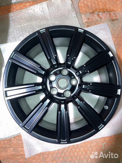 Один оригинальный диск R21 Range Rover