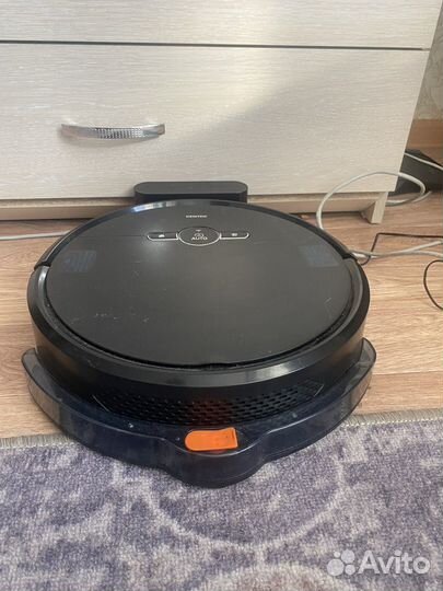 Робот пылесос