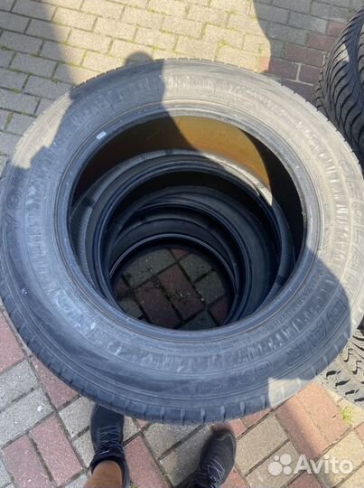 Yokohama Advan Sport V105 N2 SUV 225/65 R17