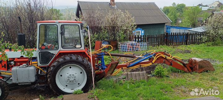 Услуги трактора экскаватора