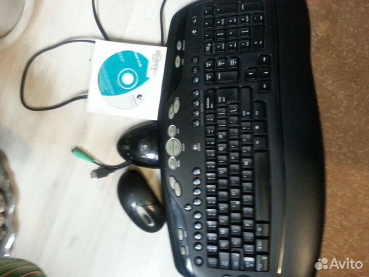 Клавиатура беспроводная мультимедийная Logitech