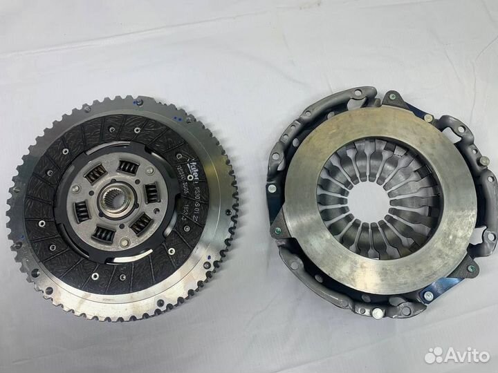 Комплект сцепления Renault Largus К7М 8200446121