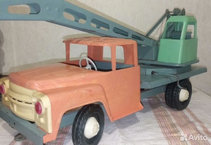 Железные машинки СССР москвич педальный камаз газ