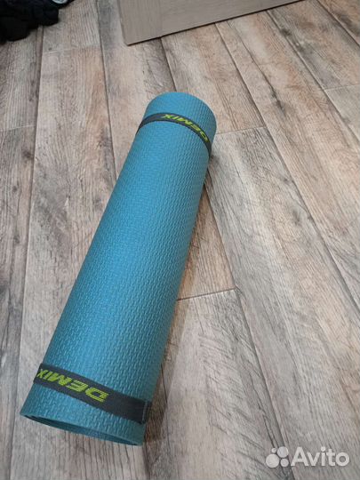 Коврик для фитнеса demix