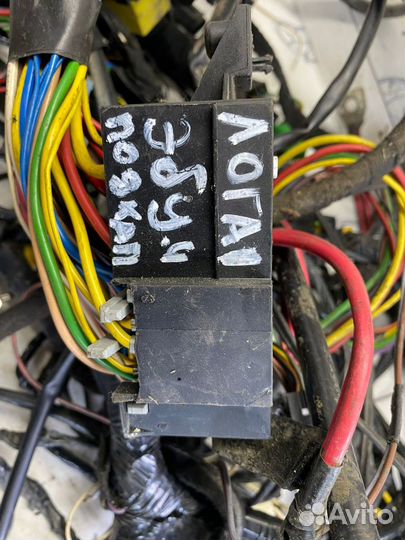 Проводка подкапотная Renault Logan