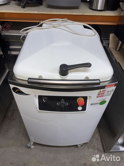 Тестоделитель