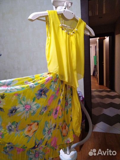 Нарядное платье