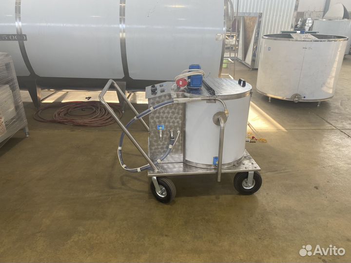 Молочное такси для выпойки телят150 литров