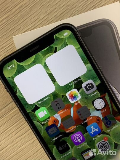 iPhone XR 64GB black