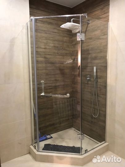 Душевые кабины из стекла