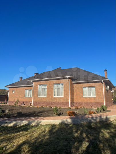 Дом 179 м² на участке 40 сот.