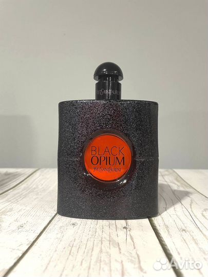 Парфюмерная Вода YSL Black Opium