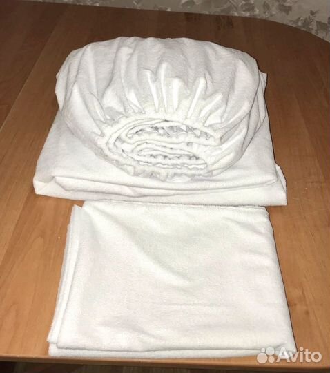 Наматрасник на резинке