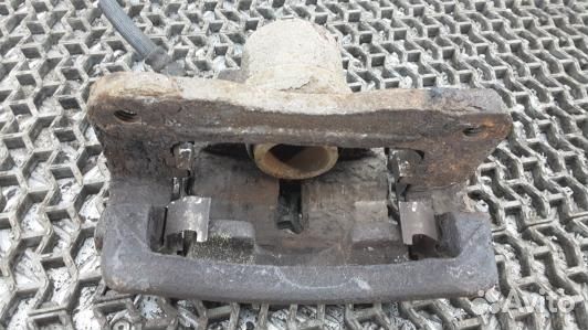 Суппорт тормозной задний правый opel antara (YNI16