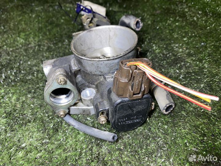 Заслонка дроссельная EJ205 Subaru Forester SF5 161