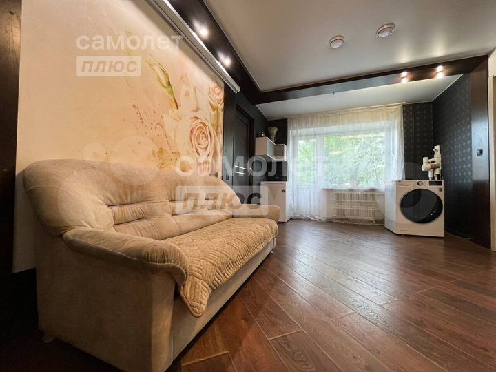 3-к. квартира, 58 м², 2/4 эт.