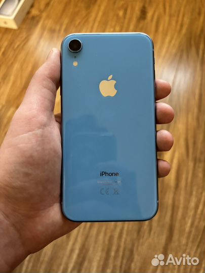 iPhone Xr, 64 ГБ