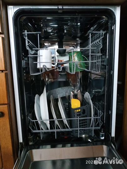 Посудомоечная машина Electrolux 45