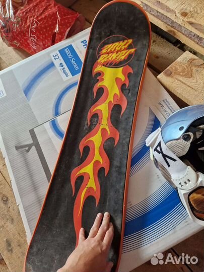 Детский сноуборд + горнолыжный шлем