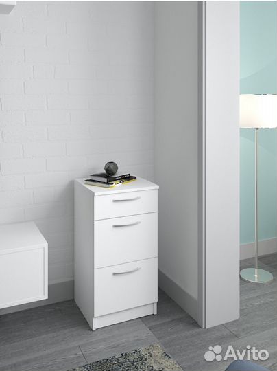 Тумба офисная с ящиками