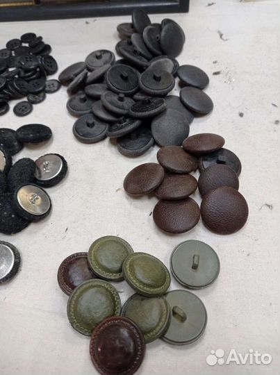Пуговицы