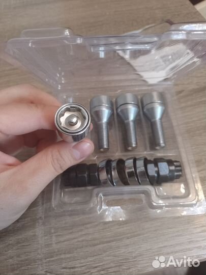 Секретные болты