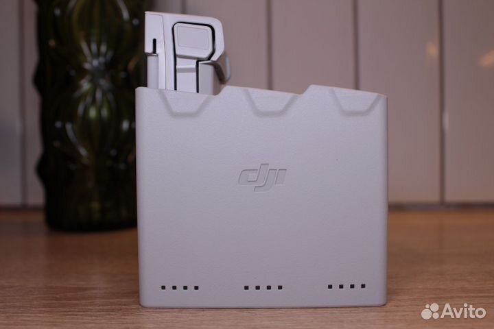 Зарядное устройство dji mini 3, 3 pro, 4