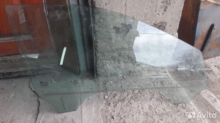 Стекло от Cadillac CTS