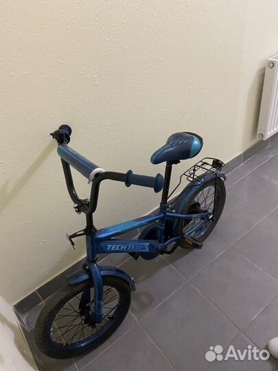 Велосипед четырехколесный