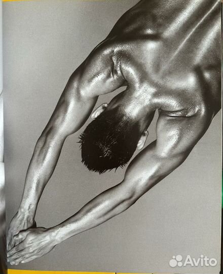 Книга Альбом Men Exposed by Peter Arnold 2005 года