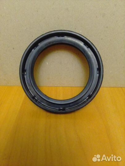 Сальник 53А-3103038 задней ступицы 65х90х10.чрти