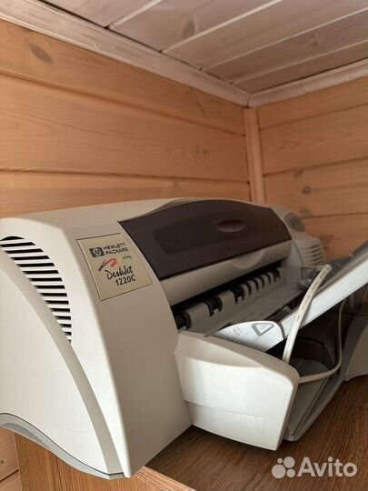 Принтер hp deskjet 1220C