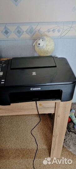 Цветной лазерный принтер canon