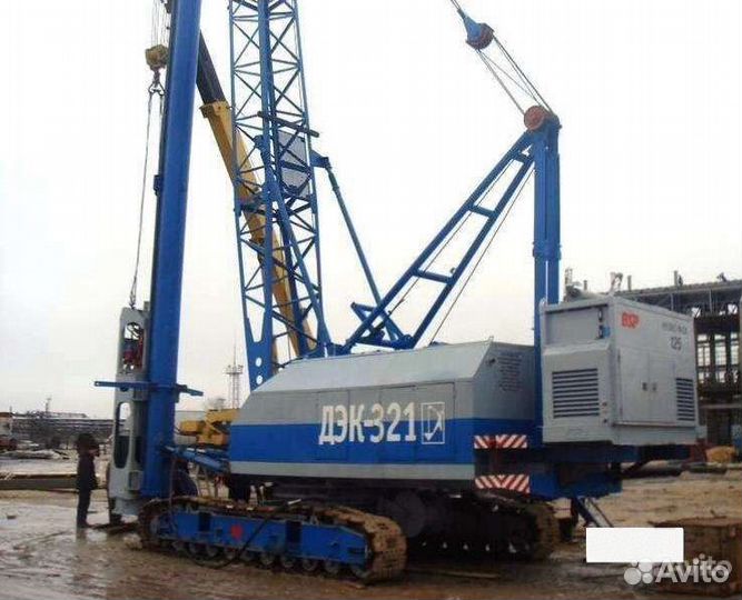 Гусеничный кран ЧМЗ ДЭК-321, 2008